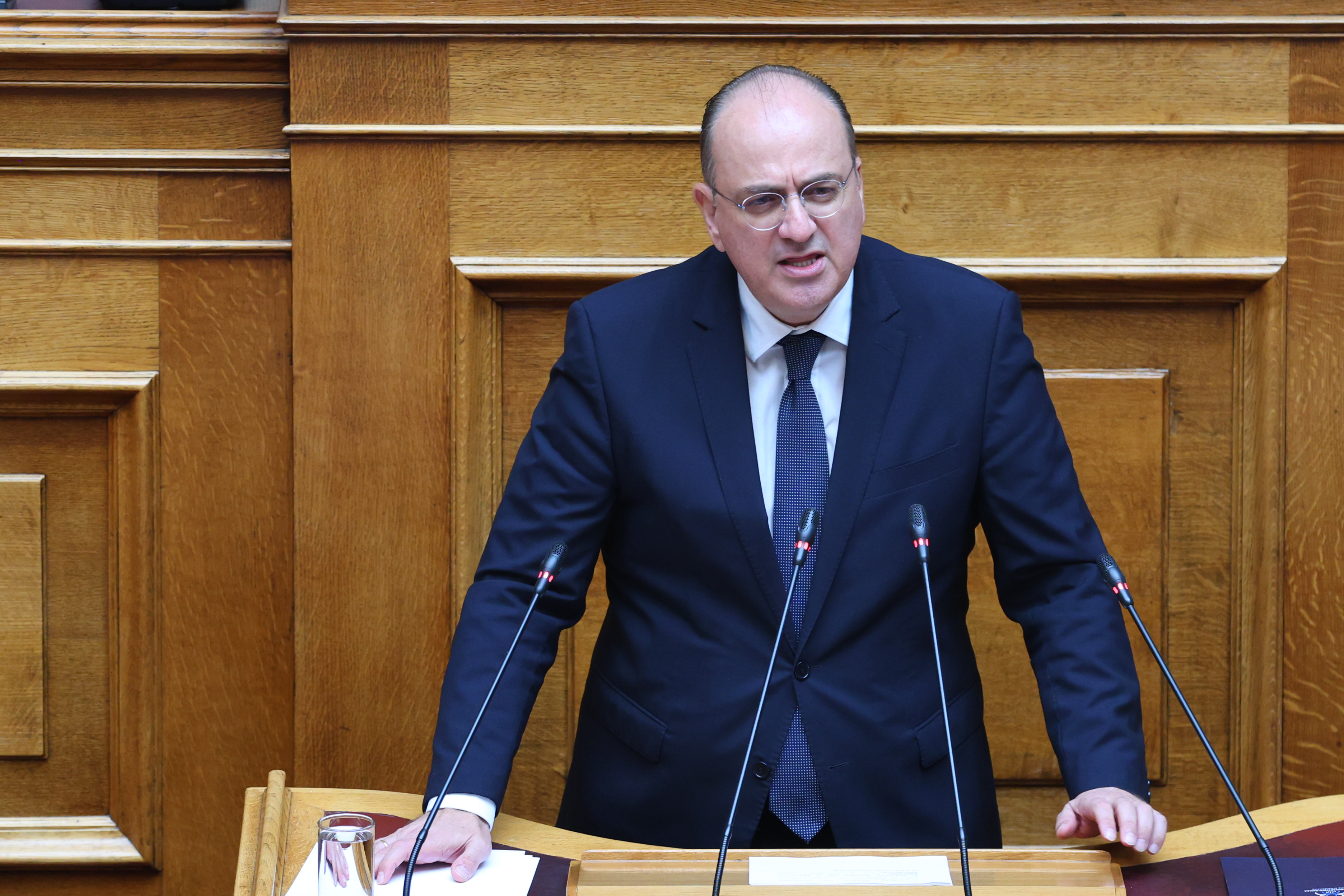 Ο Μακάριος Λαζαρίδης ζήτησε «συγγνώμη» από τη Νάντια Γιαννακοπούλου μετά την on air επίθεση: «Είπα μια κουβέντα παραπάνω»