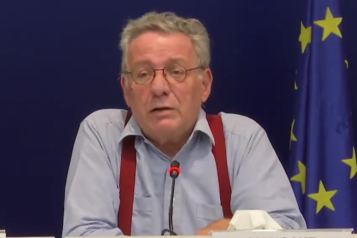 Ο Μανώλης Χαιρετάκης