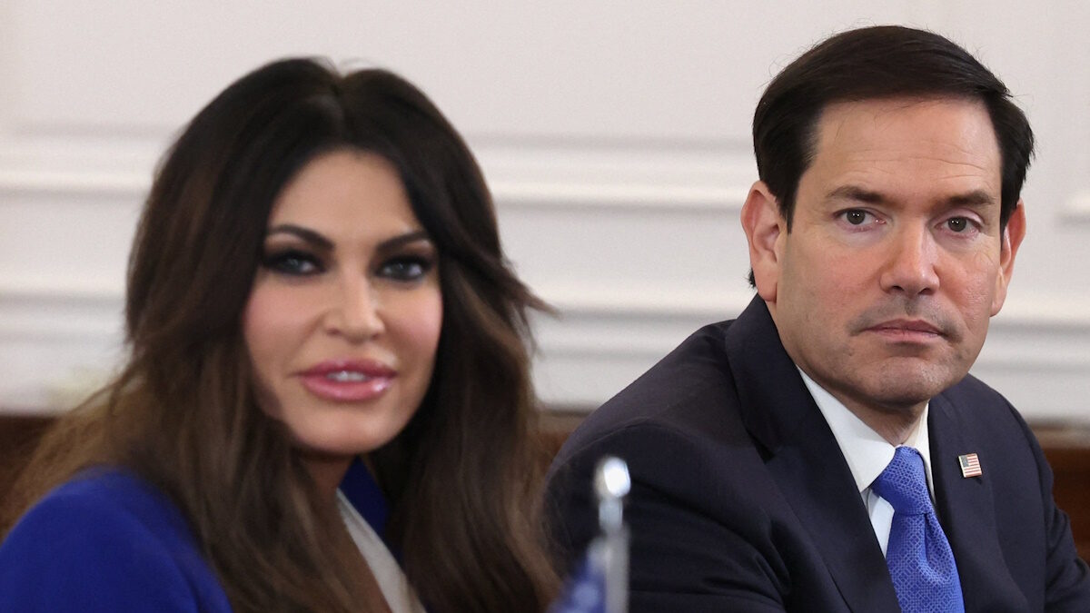 Η πρώην, πλέον, πρέσβης των ΗΠΑ στην Ελλάδα, Kimberly Guillfoyle με τον Marco Rubio κατά την επίσκεψη του Αμερικανού υπουργού Εξωτερικών στην Αθήνα στις 7 Οκτωβρίου 2026