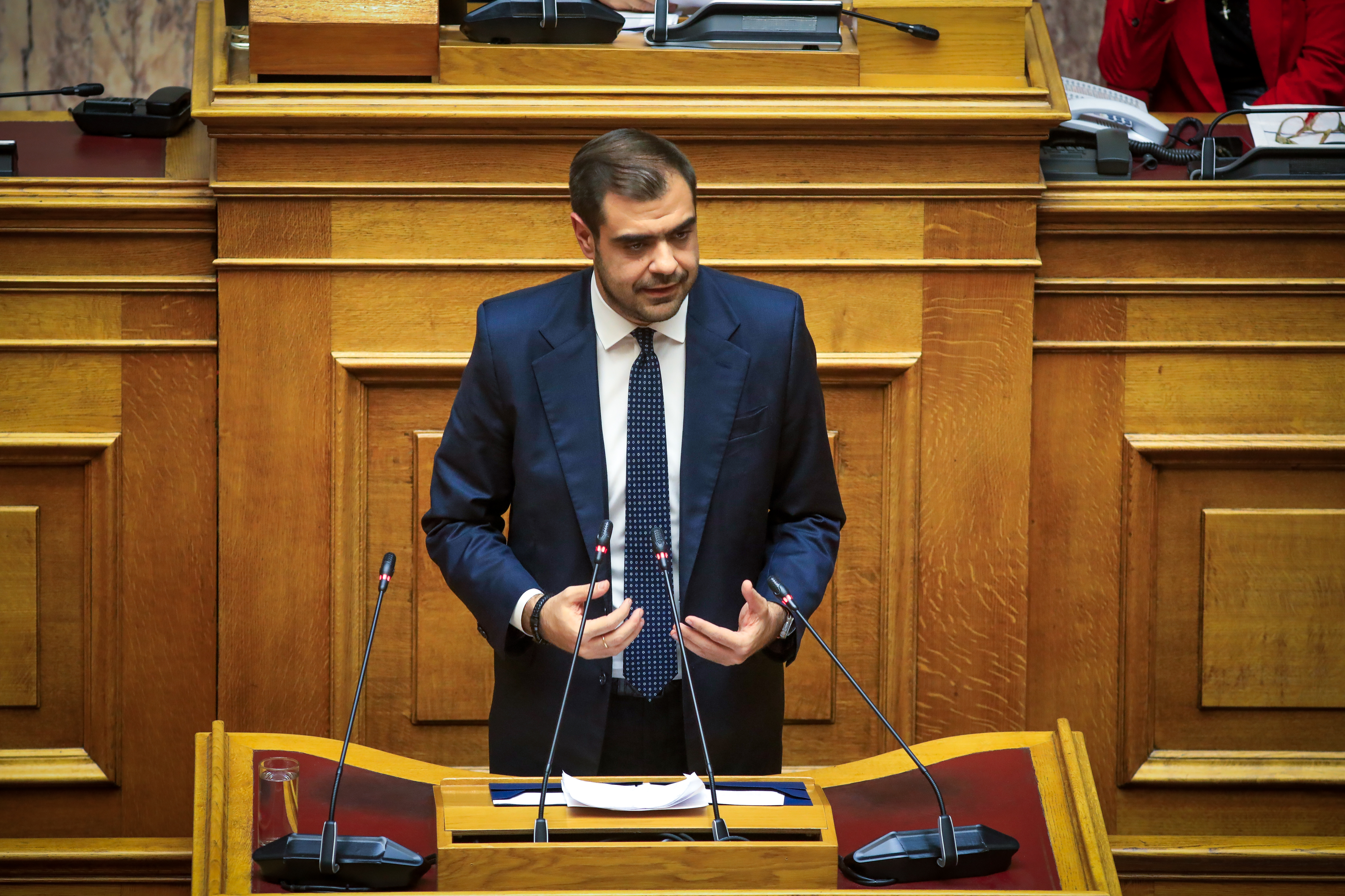 Μαρινάκης: «Καμία υποχώρηση» στην Κάσο – Το «άδειασμα» στον Συρίγο και η απάντηση για τις αποζημιώσεις βουλευτών