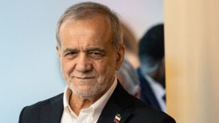 Μασούντ Πεζεσκιάν