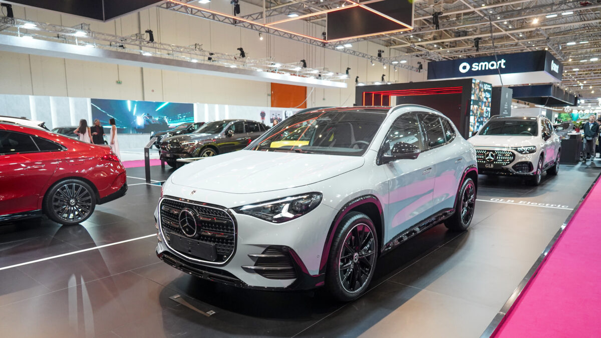 merecdes-benz-gla-hybrid