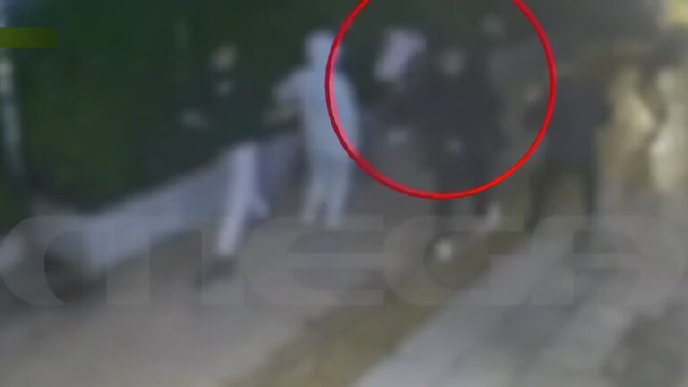Μεταξουργείο: Ομάδα 15 ατόμων έστησε καρτέρι σε 18χρονο Αιγύπτιο – Τον μαχαίρωσαν σε πλάτη και πνεύμονα