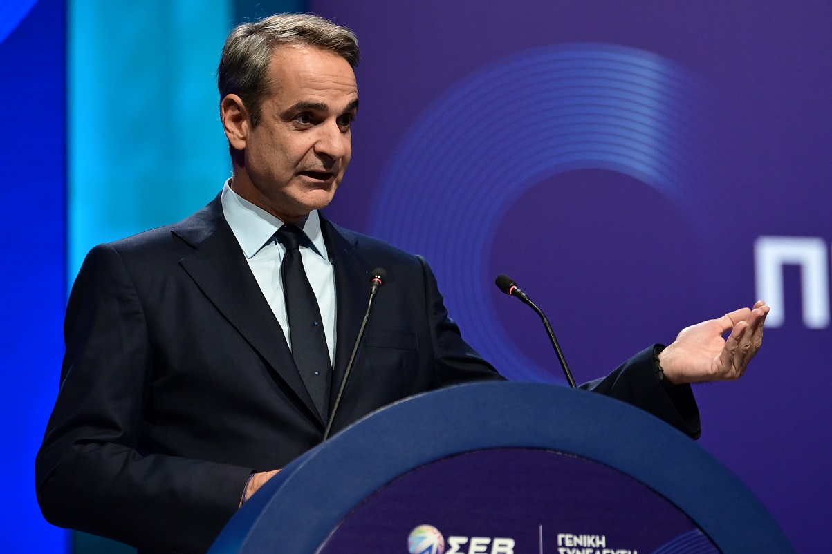 Κυριάκος Μητσοτάκης: Άμεση επιδότηση του ρεύματος σε κλάδους όπως τσιμέντα, τρόφιμα, χαρτικά και πλαστικά - Live η ομιλία στον ΣΕΒ