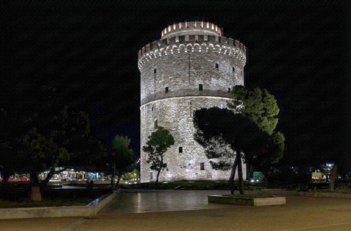 METLEN: Ο Λευκός Πύργος φωτίζει την ιστορική ταυτότητα της Θεσσαλονίκη