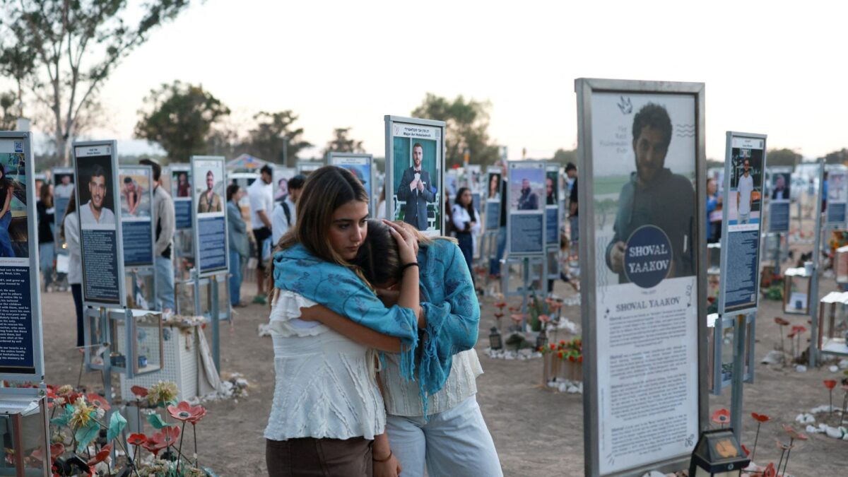Πένθος και οργή για τα θύματα του μουσικού φεστιβάλ