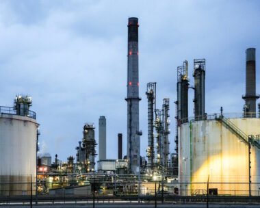 FILE PHOTO: FILE PHOTO: Oiltanks and chimneys at ExxonMobil refining and petrochemicals platform in Rotterdam, Netherlands April 9, 2026.