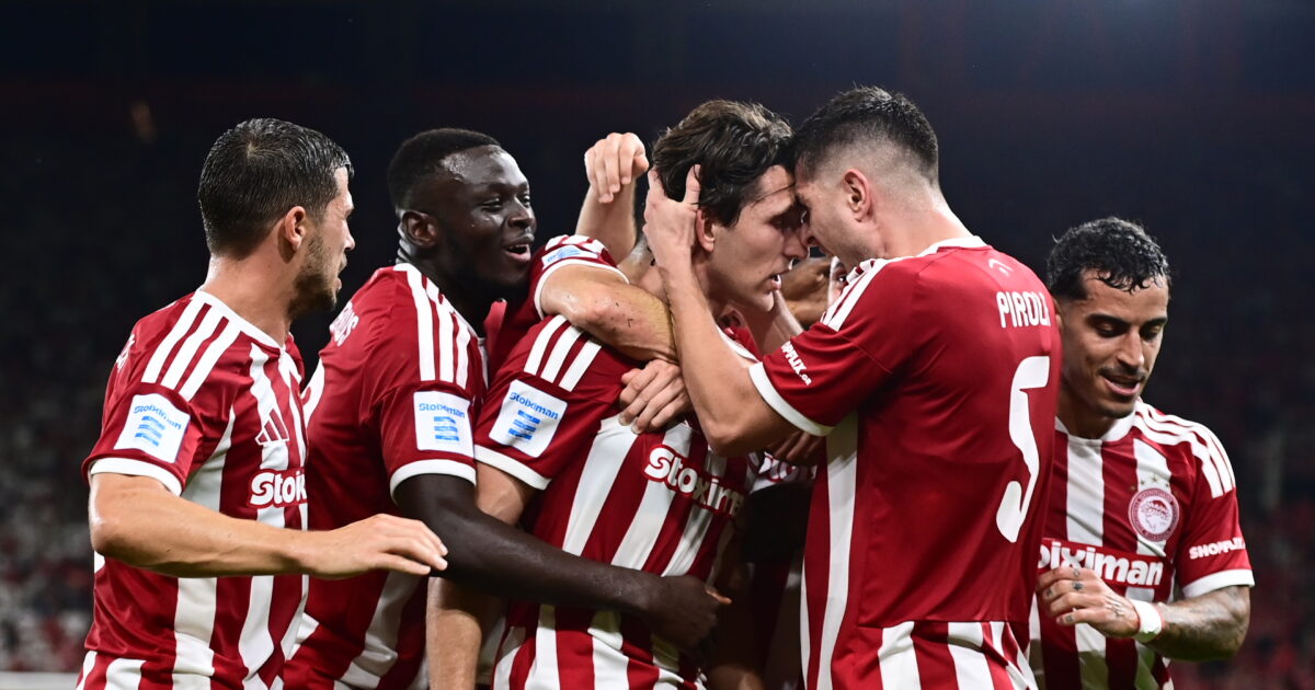 Χαμός στην κορυφή της βαθμολογίας της Super League μετά τη νίκη του Ολυμπιακού επί του Παναθηναϊκού Χαμός στην κορυφή της βαθμολογίας της Super League μετά τη νίκη του Ολυμπιακού επί του Παναθηναϊκού