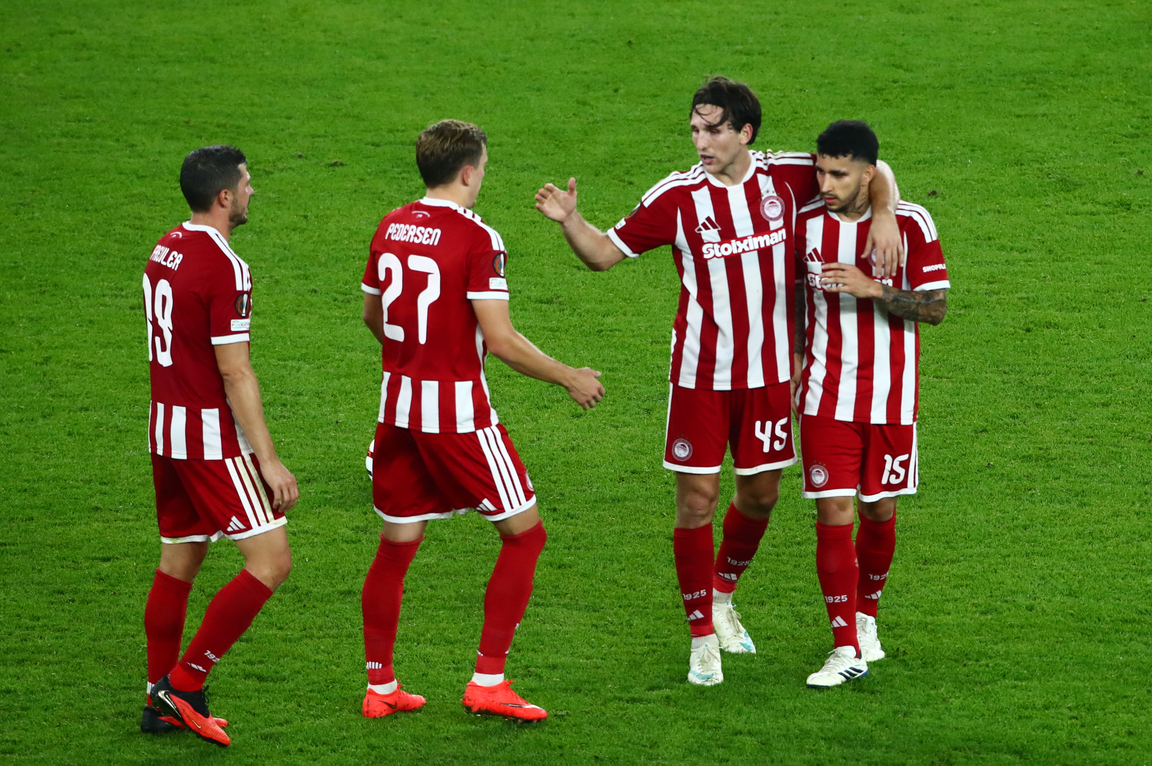 Η βαθμολογία του Europa League με τον Ολυμπιακό 5ο και τον ΟΦΗ 26ο – Η Μπενφίκα στην κορυφή με σκόρερ Παυλίδη