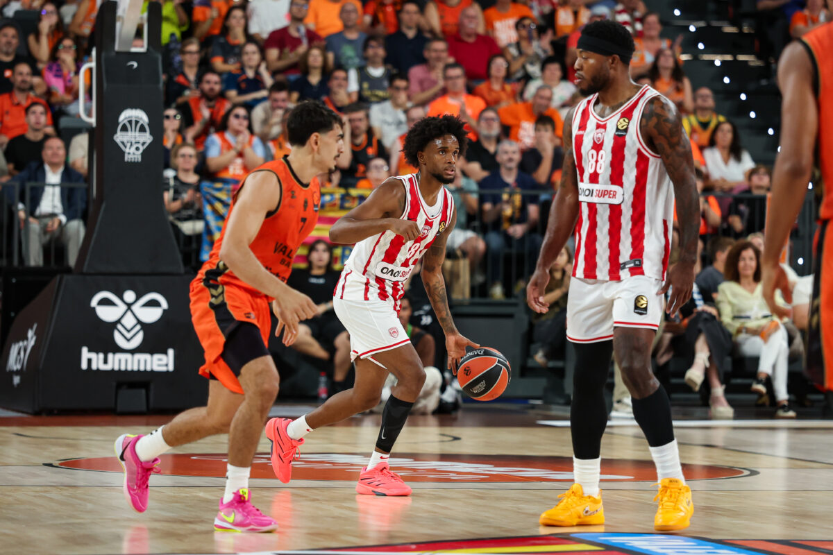 Βαλένθια - Ολυμπιακός 97-102 τελικό: Επική ανατροπή και διπλό για τους Πειραιώτες στην παράταση