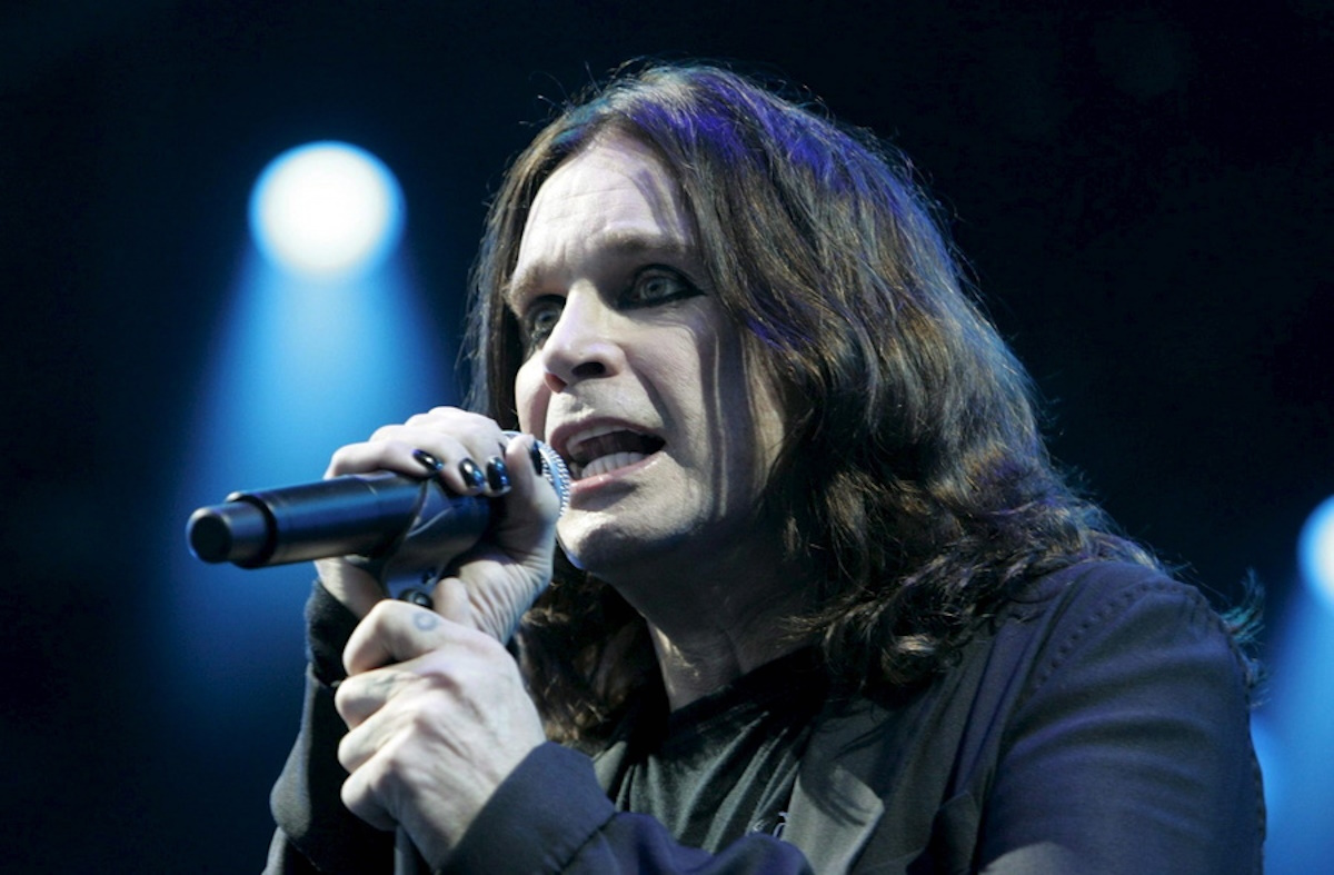 Ozzy Osbourne: «Οι γιατροί έλεγαν ότι η τελευταία του συναυλία θα τον σκότωνε» αποκαλύπτει η χήρα του