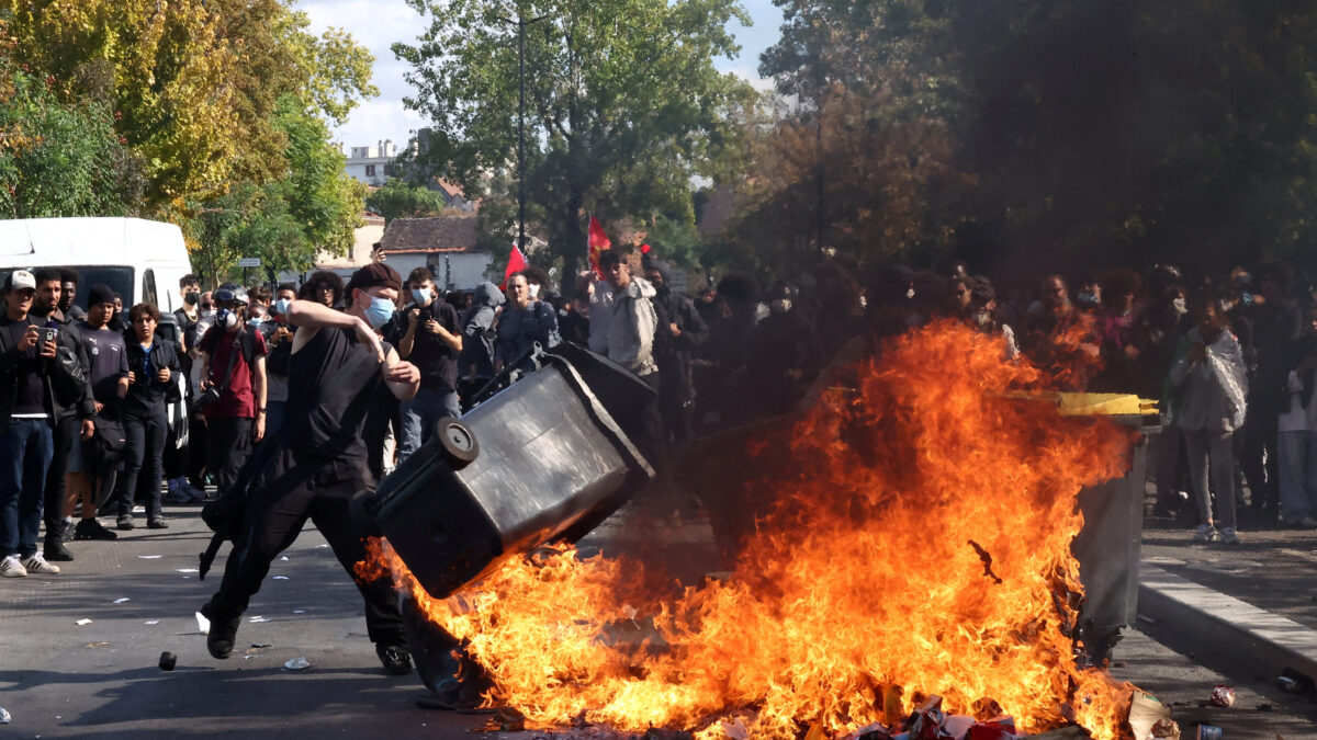 REUTERS