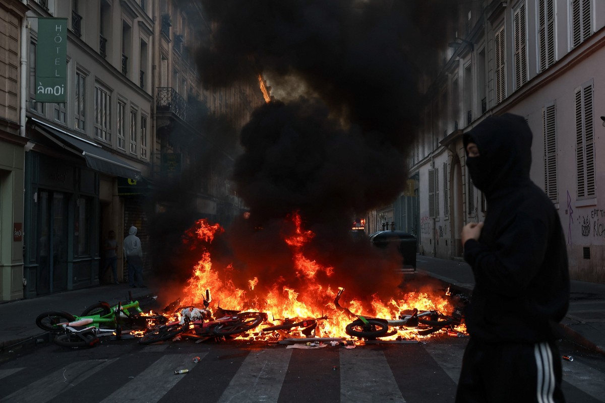 REUTERS