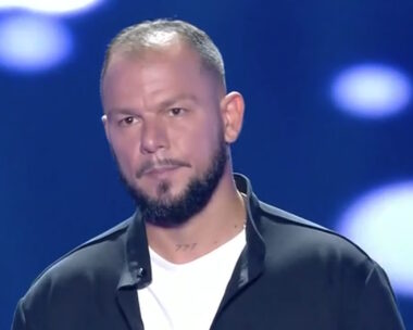Ο Δήμος Ζορμπάς στο πλατό του «The Voice»