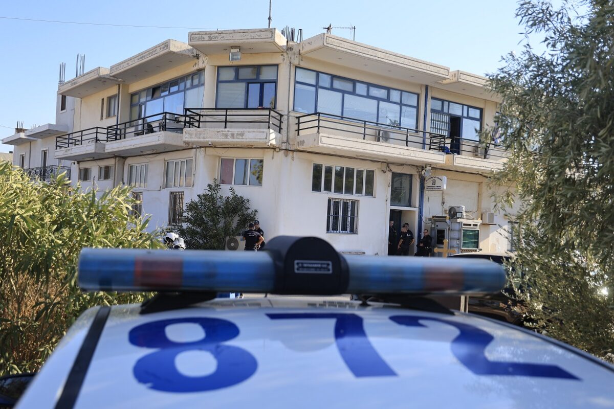 Νάξος: Χειροπέδες σε κύκλωμα λαθρεμπορίας ναυτιλιακών καυσίμων - Επτά συλλήψεις