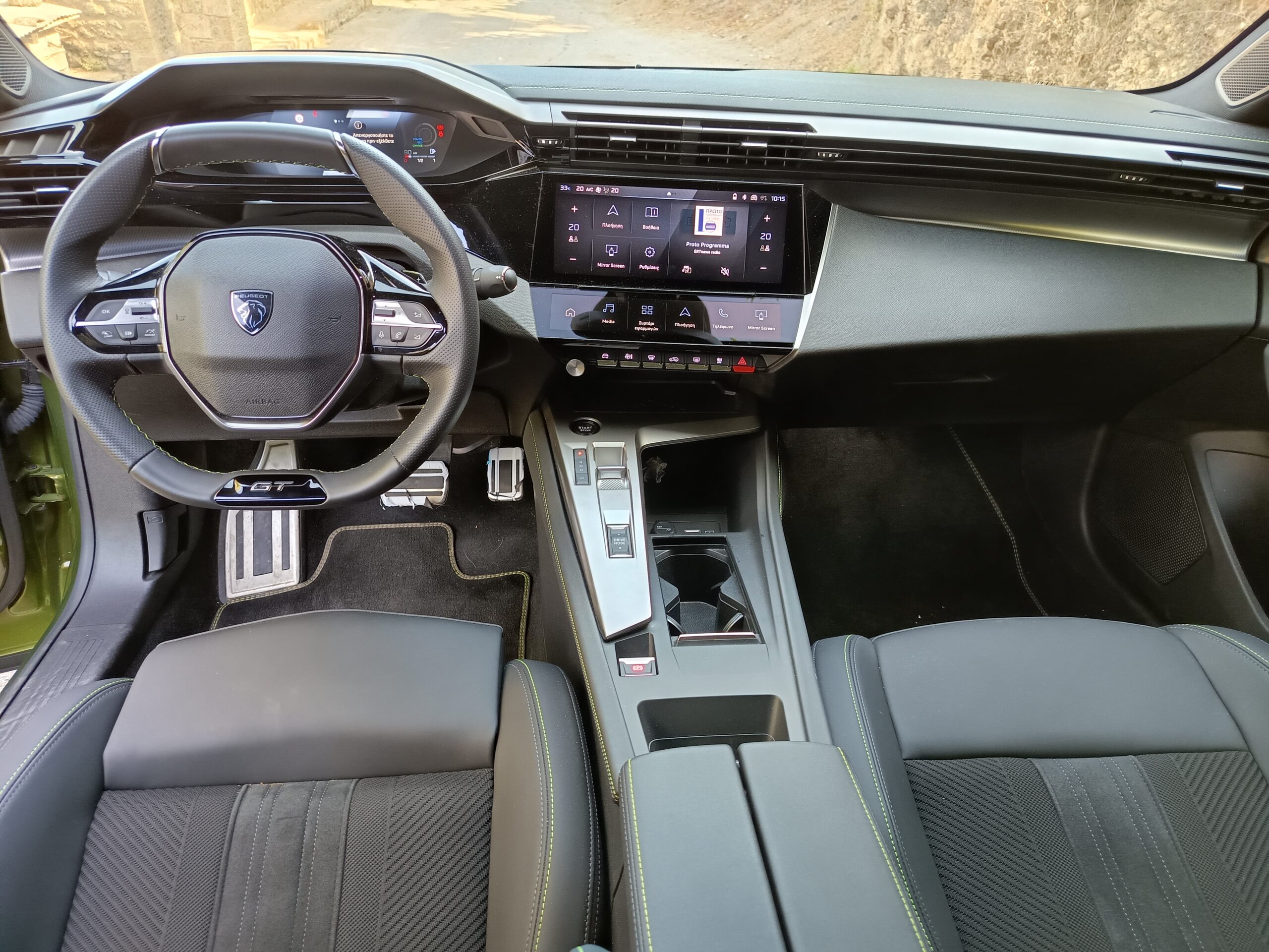 peugeot-408-1-2-hybrid