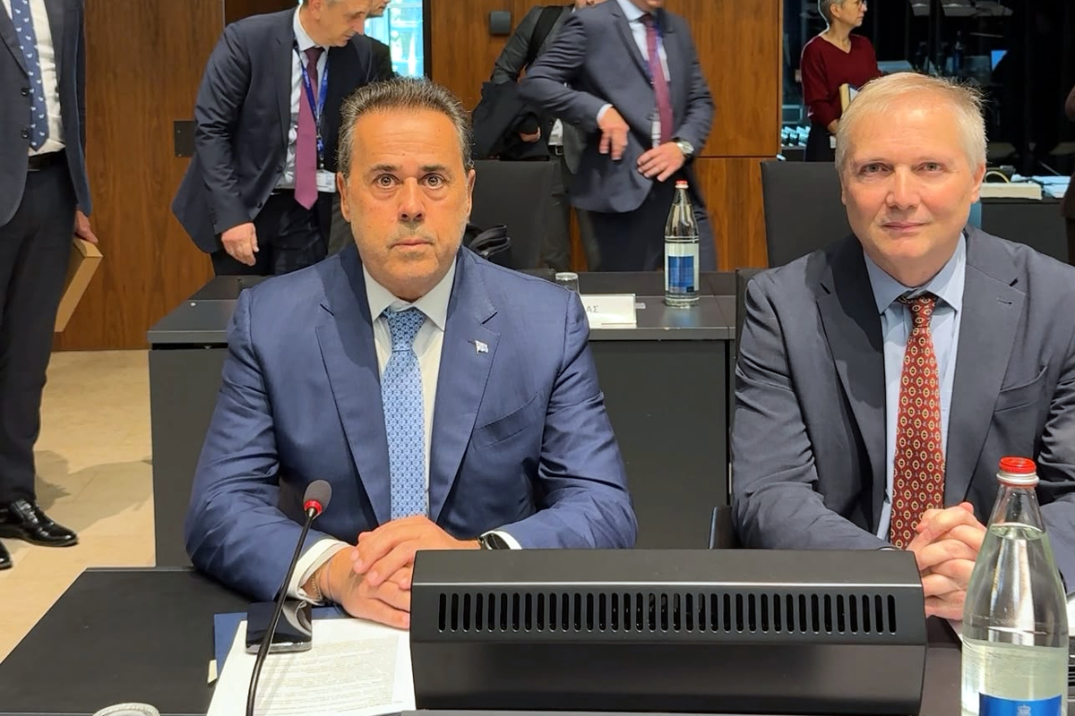 Παπασταύρου: Ρήτρα διαφυγής κατά του ενεργειακού κόστους - Ευρωπαϊκό στοίχημα η διασύνδεση Ελλάδας-Κύπρου