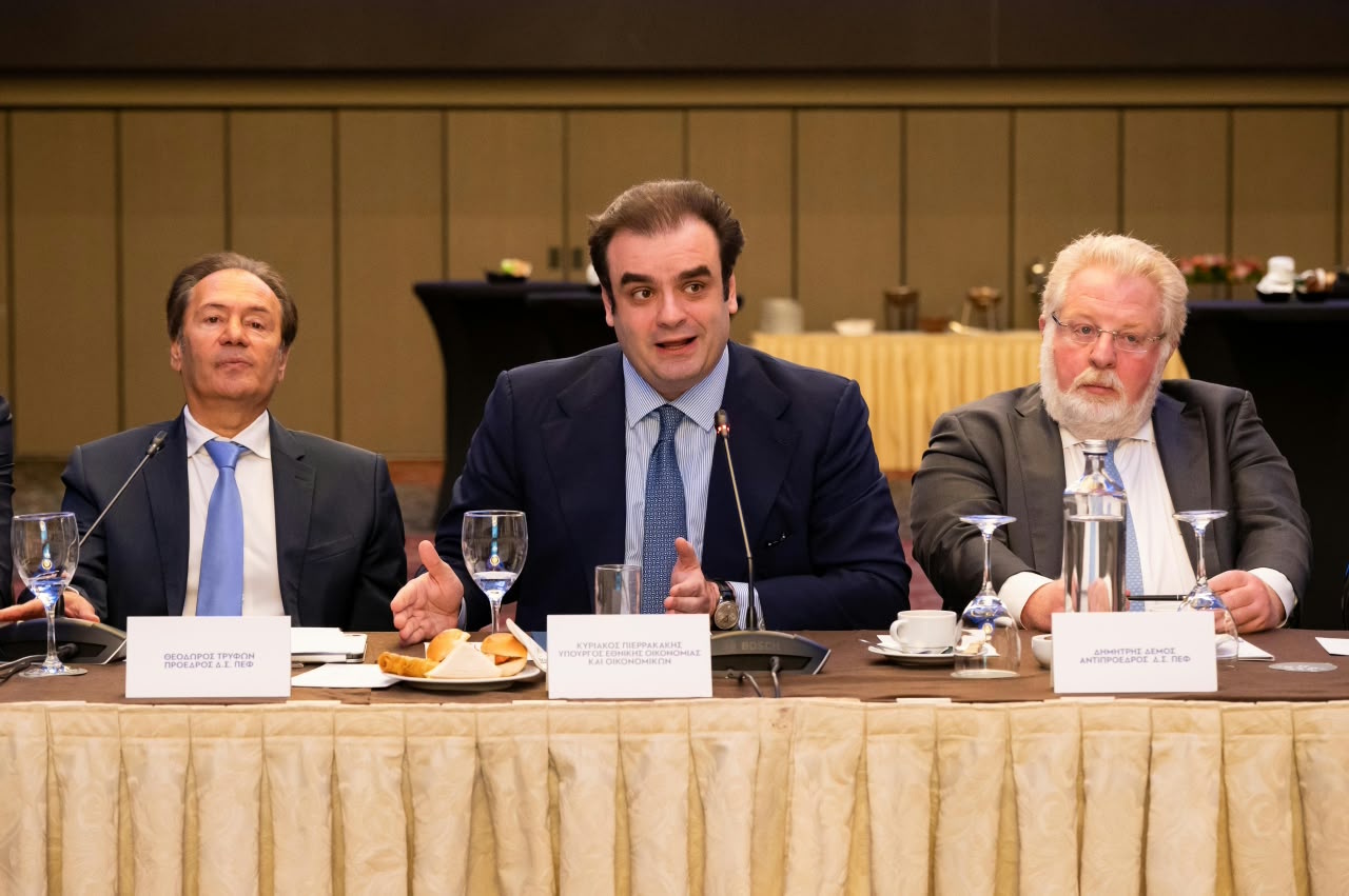 Πιερρακάκης προς φαρμακοβιομήχανους: Θέλουμε η Ελλάδα να γίνει σημαντικό κέντρο παραγωγής – Στήριξη από ΥΠΑΝ μέσω αναπτυξιακού νόμου
