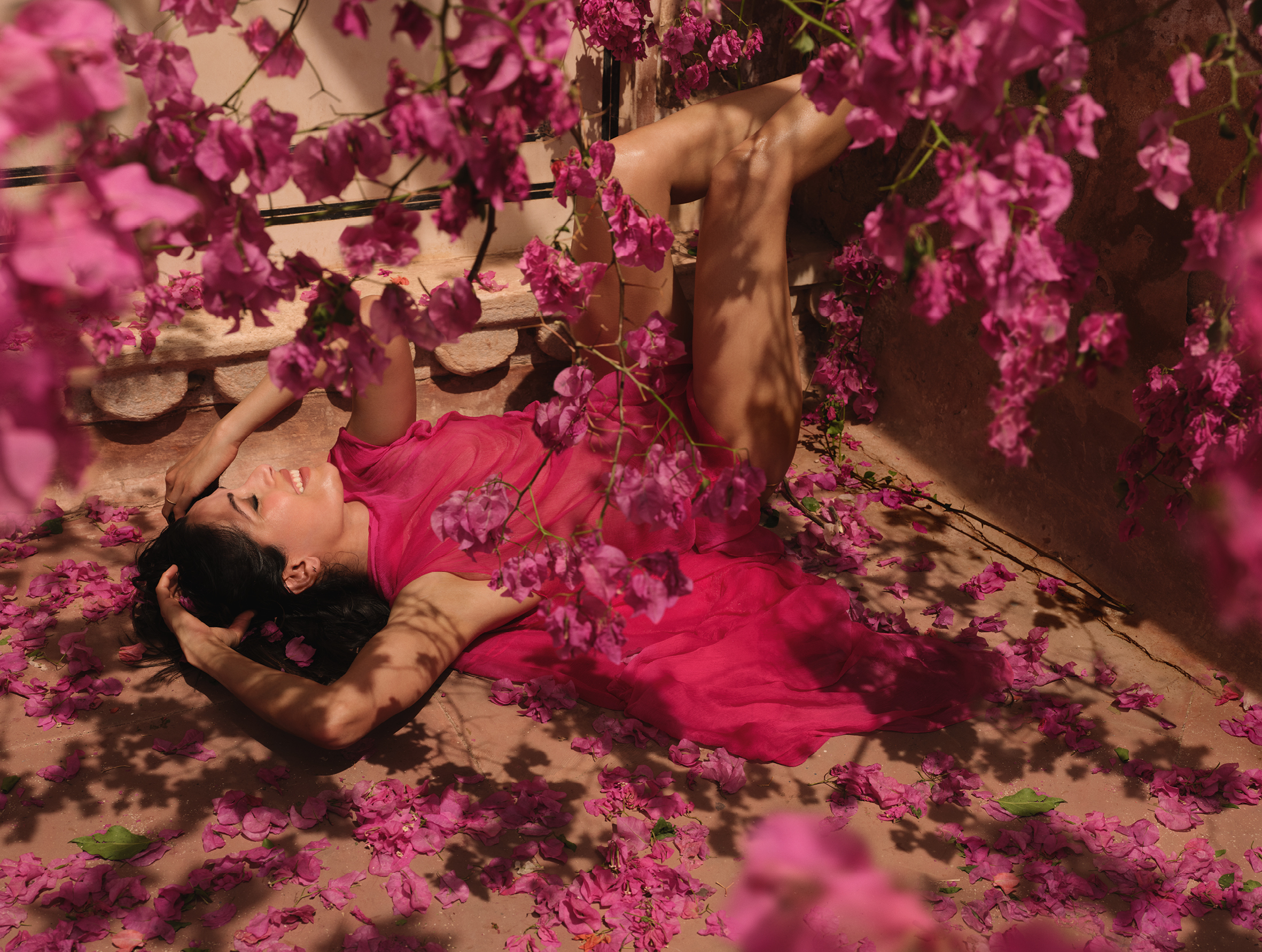 pirelli-call-2027-freida-pinto-by-solve-sundsbo