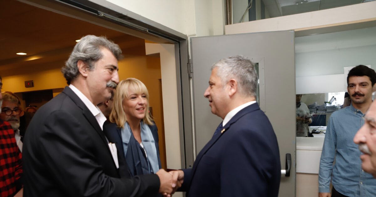 Νέα επίθεση Πολάκη σε Πατούλη: «Παραιτήσου άτιμε, πόσο θα ξεφτιλιστείς ακόμα;» Νέα επίθεση Πολάκη σε Πατούλη: «Παραιτήσου άτιμε, πόσο θα ξεφτιλιστείς ακόμα;»