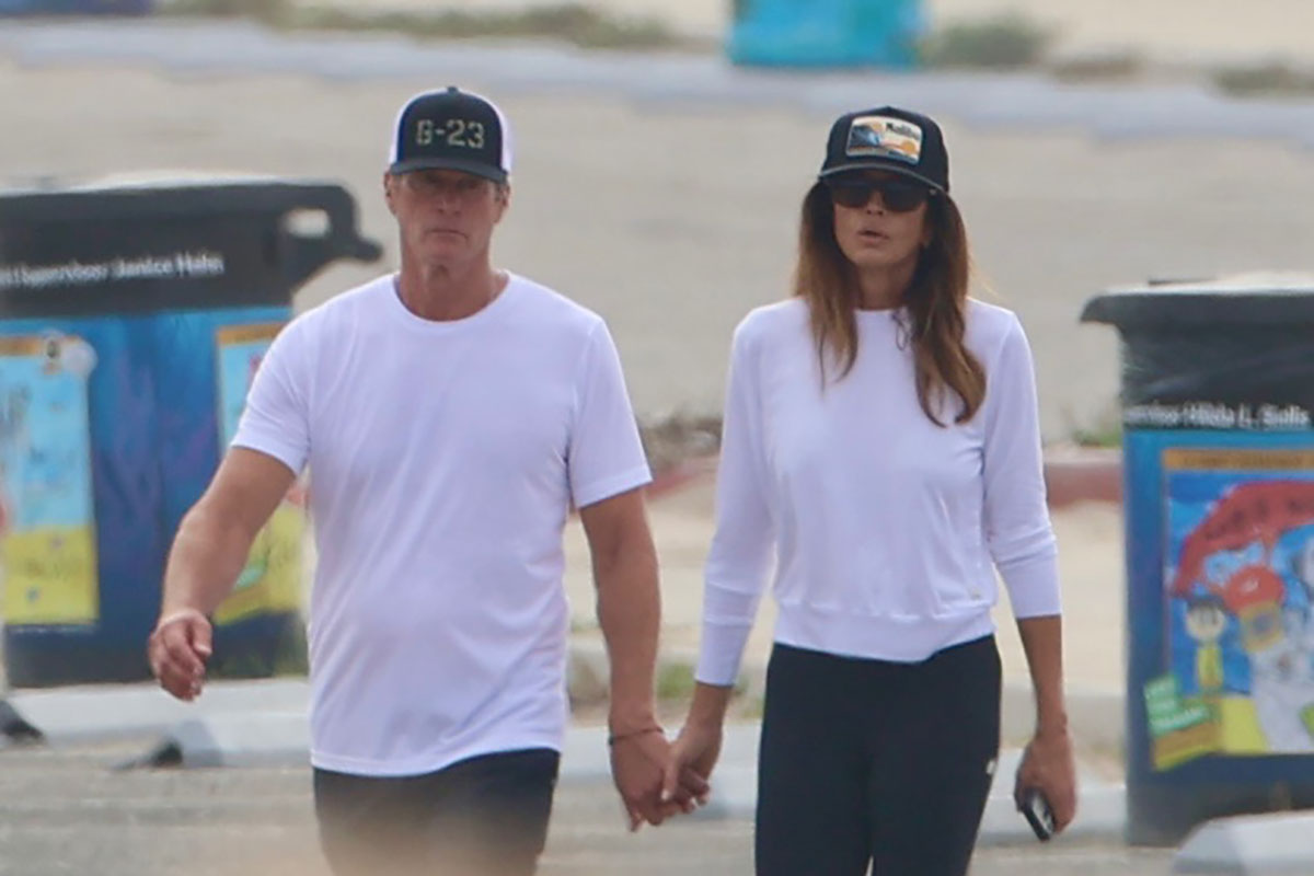Cindy Crawford and Rande Gerber were spotted walking together at Zuma Beach in Malibu, California, in their first public appearance