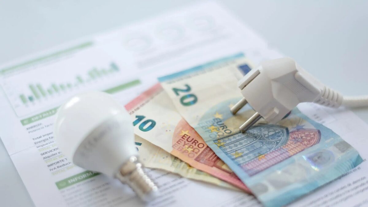 Προειδοποίηση από Βρυξέλλες για το φετινό χειμώνα – Στο ναδίρ οι αποθήκες φυσικού αερίου αν επικρατήσει έντονο ψύχος