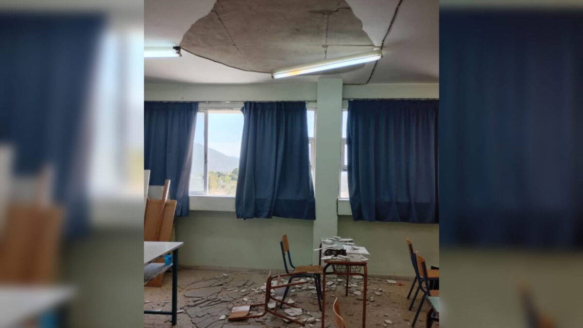 Σοβάς έπεσε σε γυμνάσιο στη Θέρμη