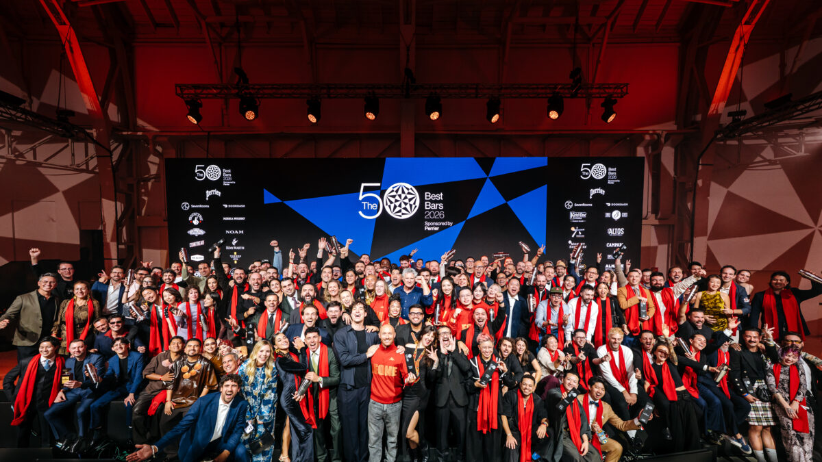 The 50 Best Bars 2026: Στην 5η θέση το «Line» στα Πετράλωνα – «The Bar in Front of the Bar» και «Bar Leone» μέσα στην 50άδα