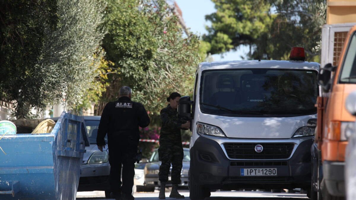 (ΔΑΝΑΗ ΔΑΥΛΟΠΟΥΛΟΥ