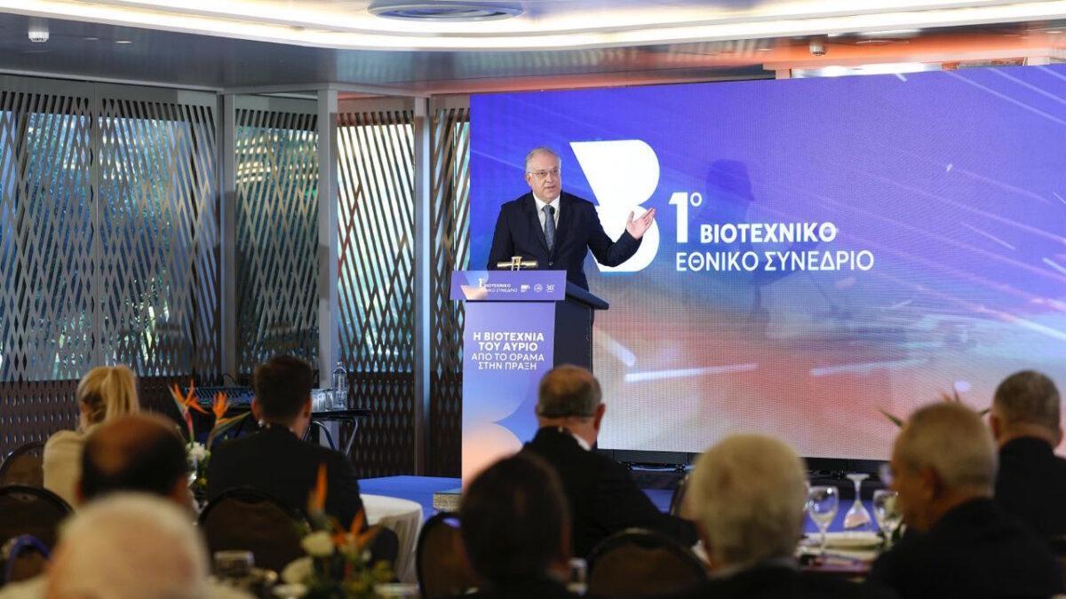 Θεοδωρικάκος: Έρχονται νέα μέτρα στήριξης και δίνεται μάχη για δημοσιονομική ευελιξία – Τα τρία νέα καθεστώτα για ΜμΕ