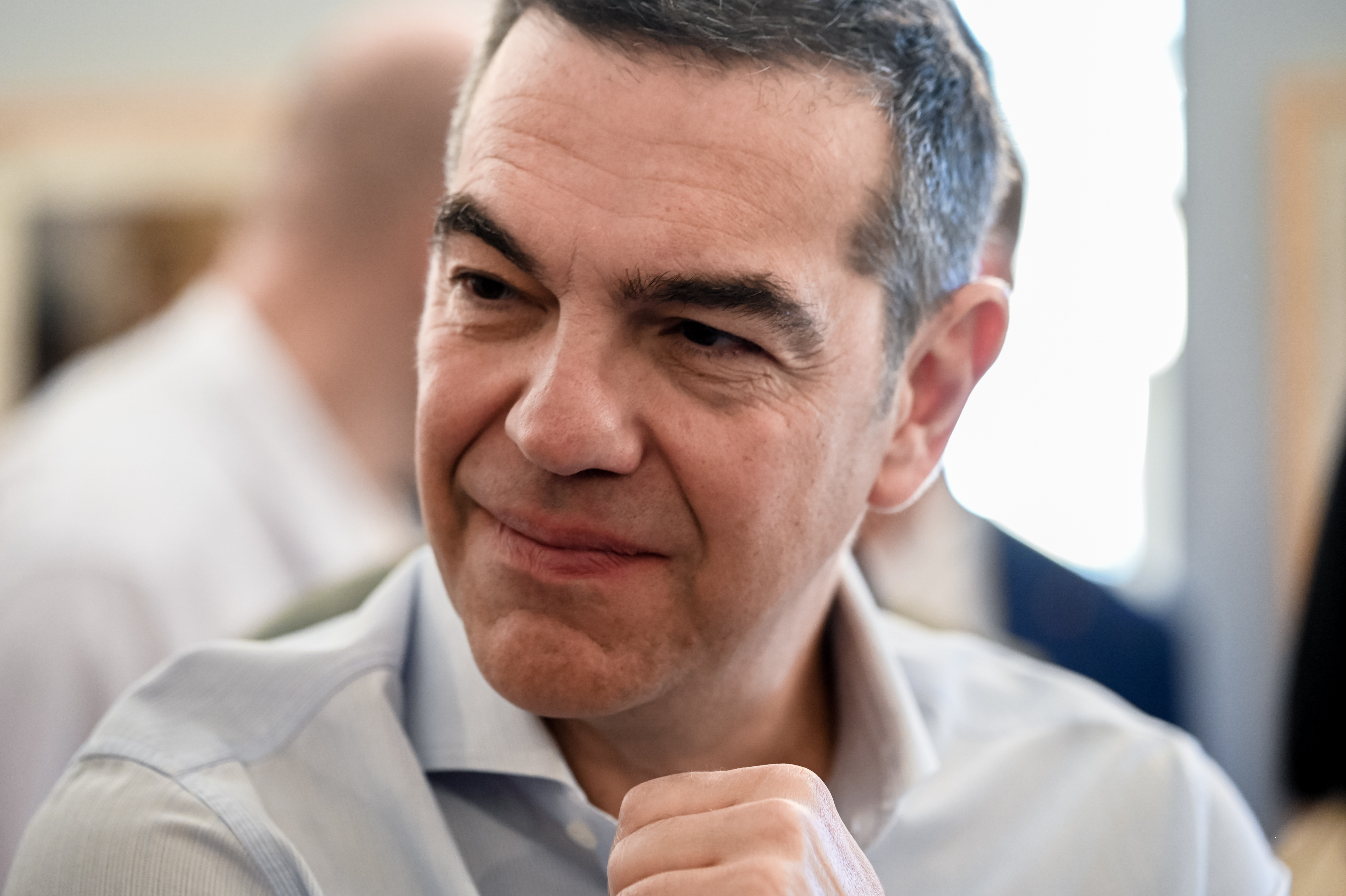 ΕΛΑΣ: Η μάχη για τους αναποφάσιστους περνά από την καθημερινότητα του πολίτη