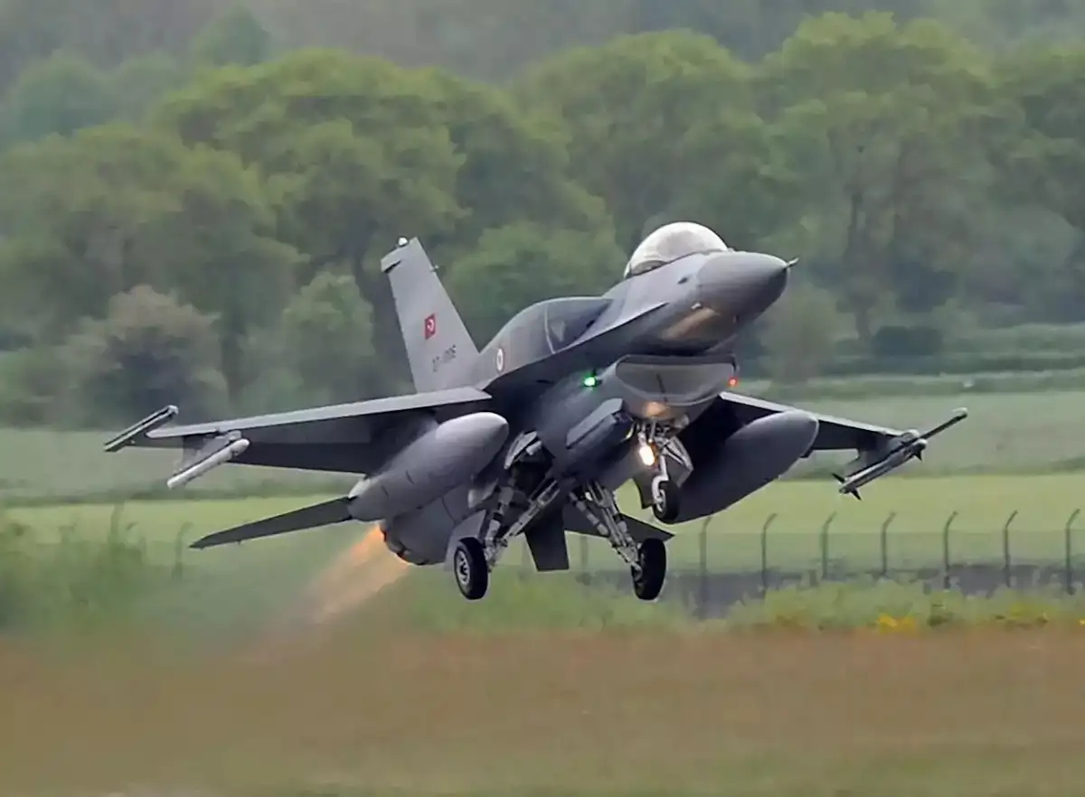 Τουρκικό F-16