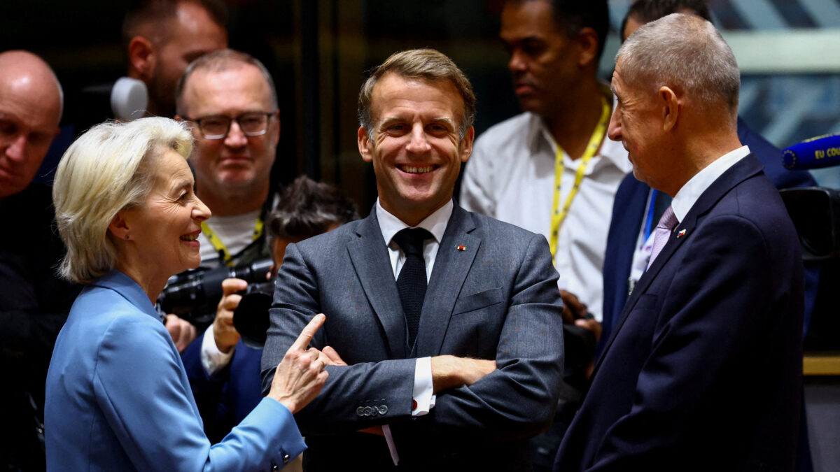 REUTERS