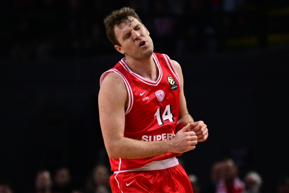 Ολυμπιακός - Φενέρμπαχτσε 61-64: Οι Τούρκοι λύγισαν τους λαβωμένους Πειραιώτες στο φινάλε