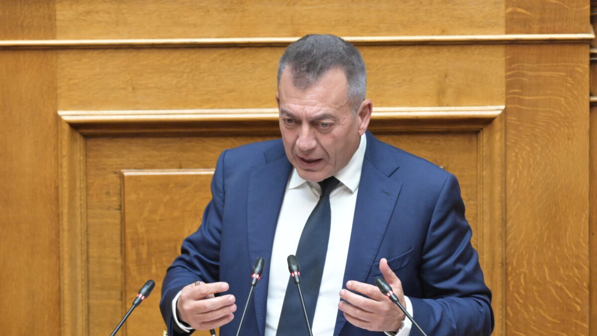 Ο Γιάννης Βρούτσης