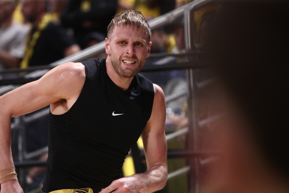 Αρης: Ο Βασίλης Χαραλαμπόπουλος υπέστη θλάση στη γάμπα