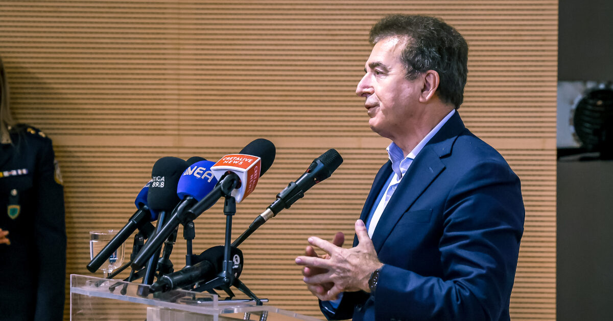 Χρυσοχοΐδης: 3.254 συλλήψεις μέσα στη διετία από το ελληνικό FBI Χρυσοχοΐδης: 3.254 συλλήψεις μέσα στη διετία από το ελληνικό FBI