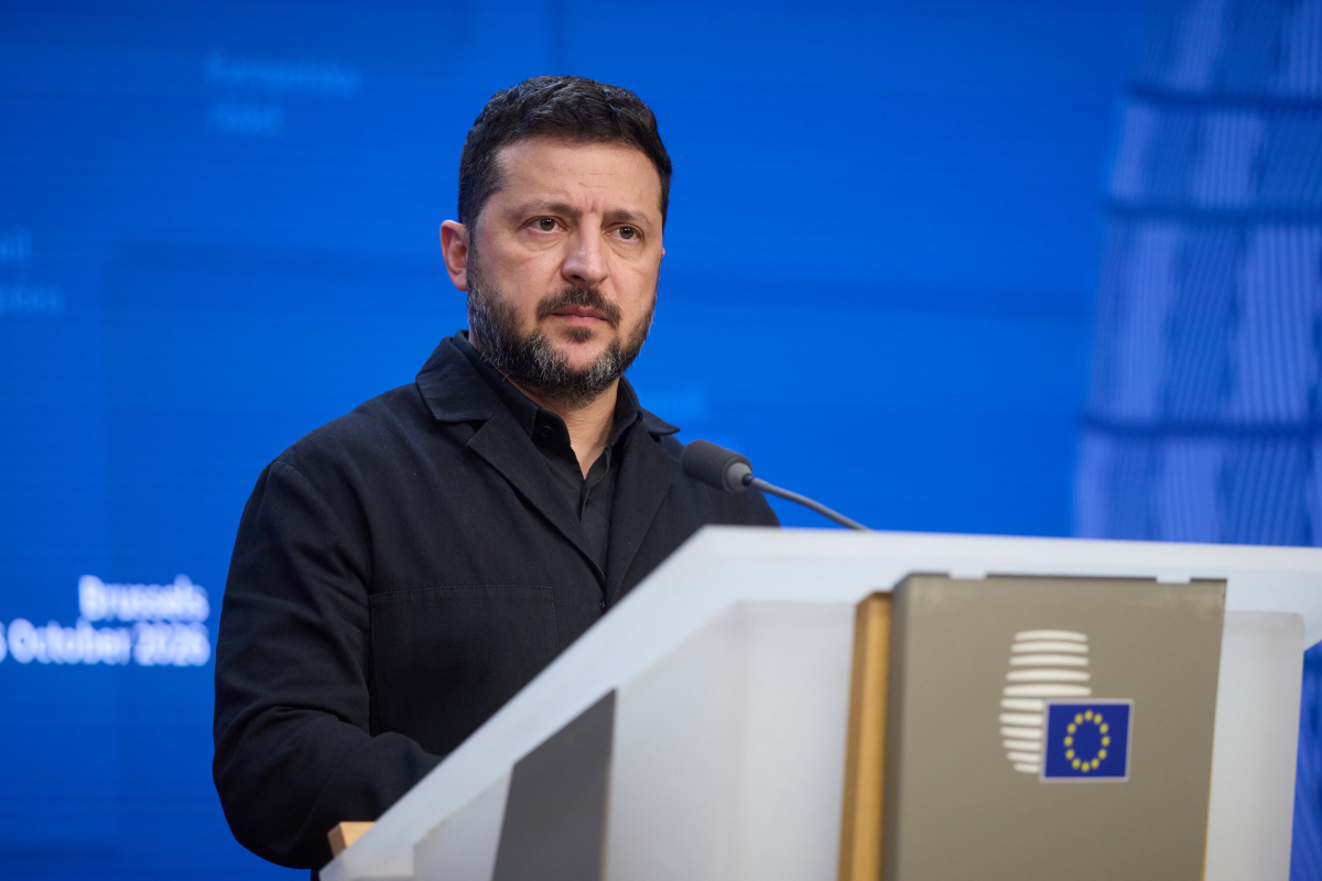 Ζελένσκι για Τραμπ: Πιέζει την Ουκρανία να παραδοθεί στη Ρωσία